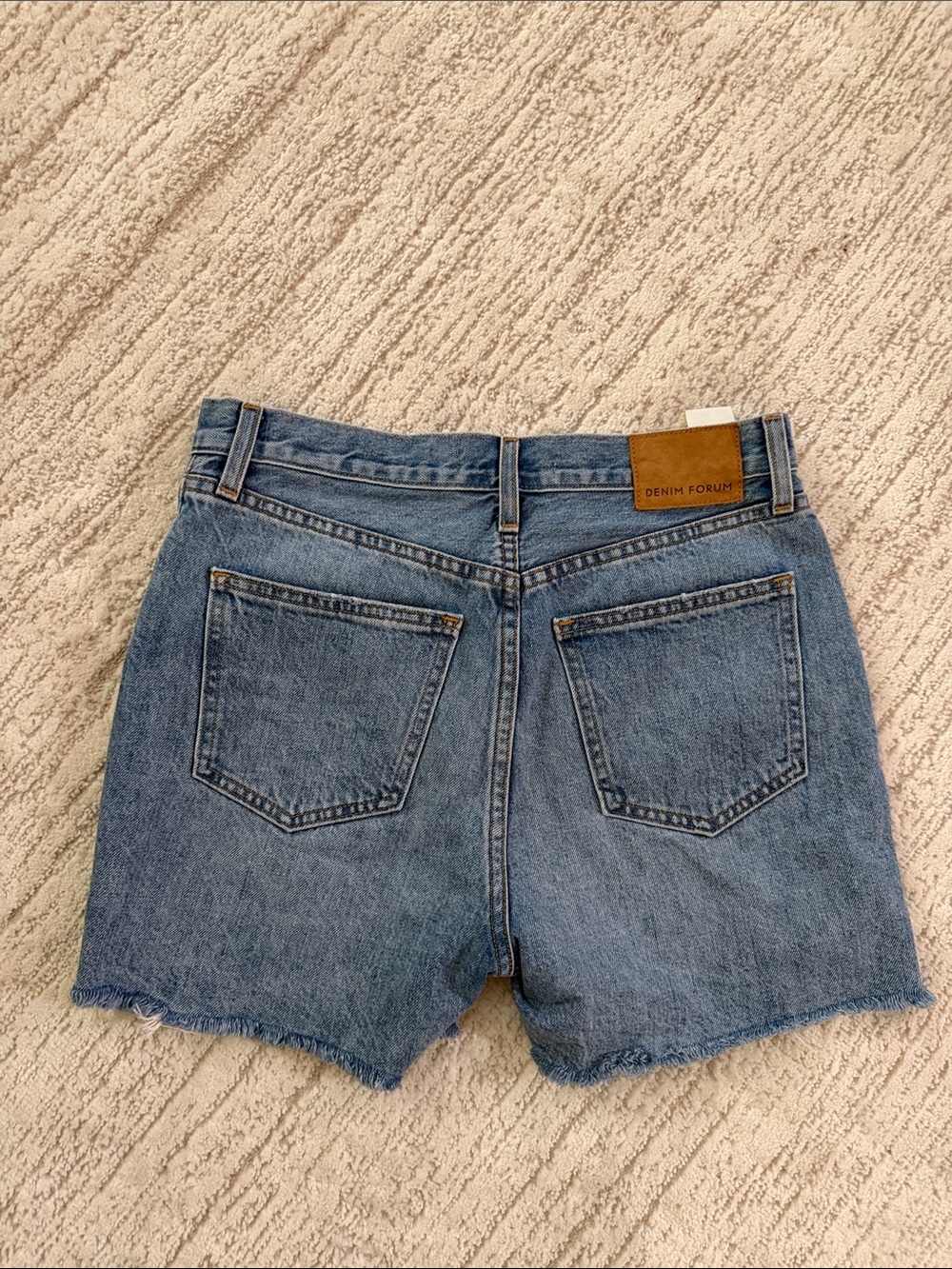 Denim Forum The Yoko mid thigh shorts 27 - Picture 4 of 5